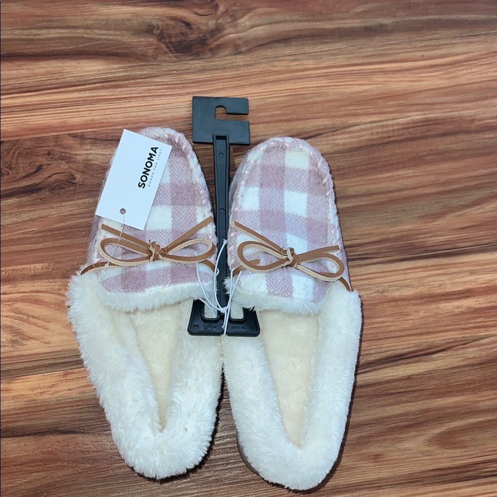 Sonoma Checkered Slippers with Soft Lining